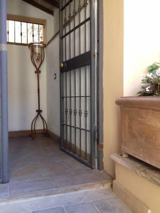Il Teatro Alloggi Terni Luaran gambar